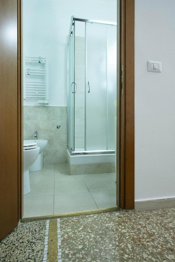 Lorenzo's - Vatican Guest House Rome Extérieur photo